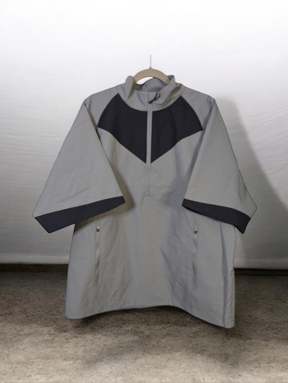 Page & Tuttle Large Wind & Waterproof Golf Shirt NWT
